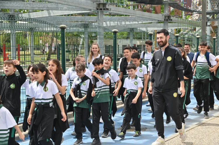 Manisa’da Sağlık İçin Adım Adım Yürüyüş Festivali