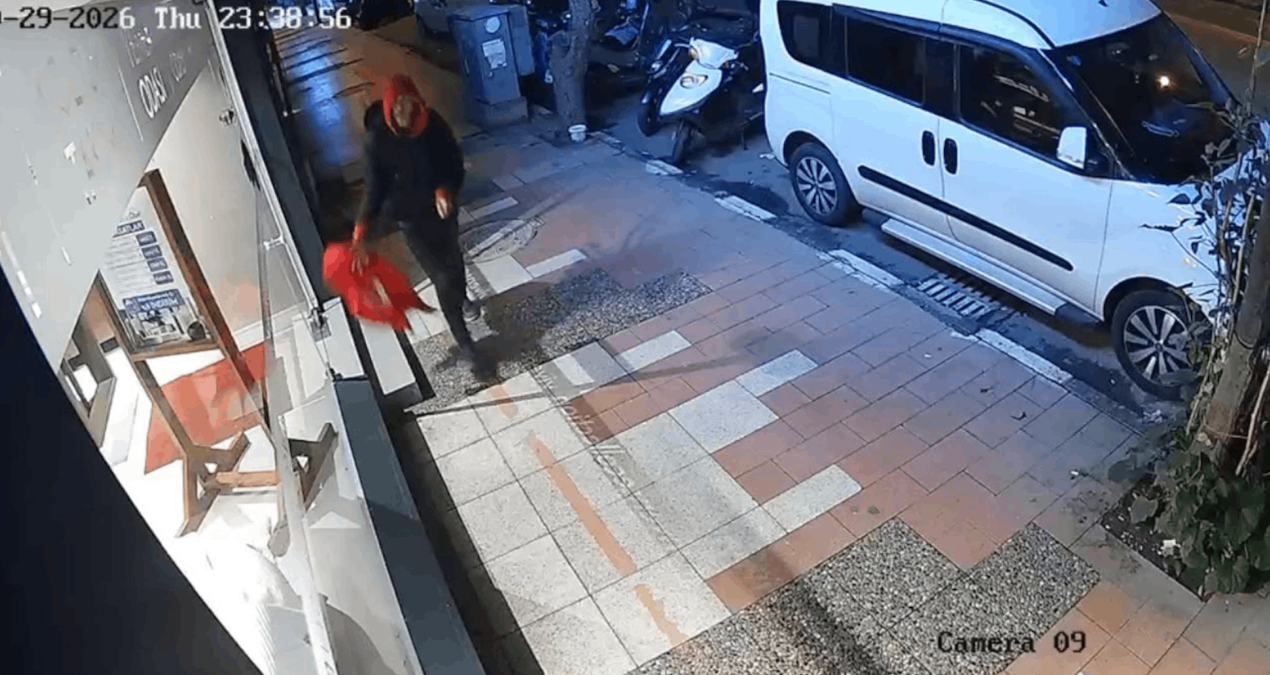 Manisa'da Türk bayrağına yapılan saygısızlık olayının detayları