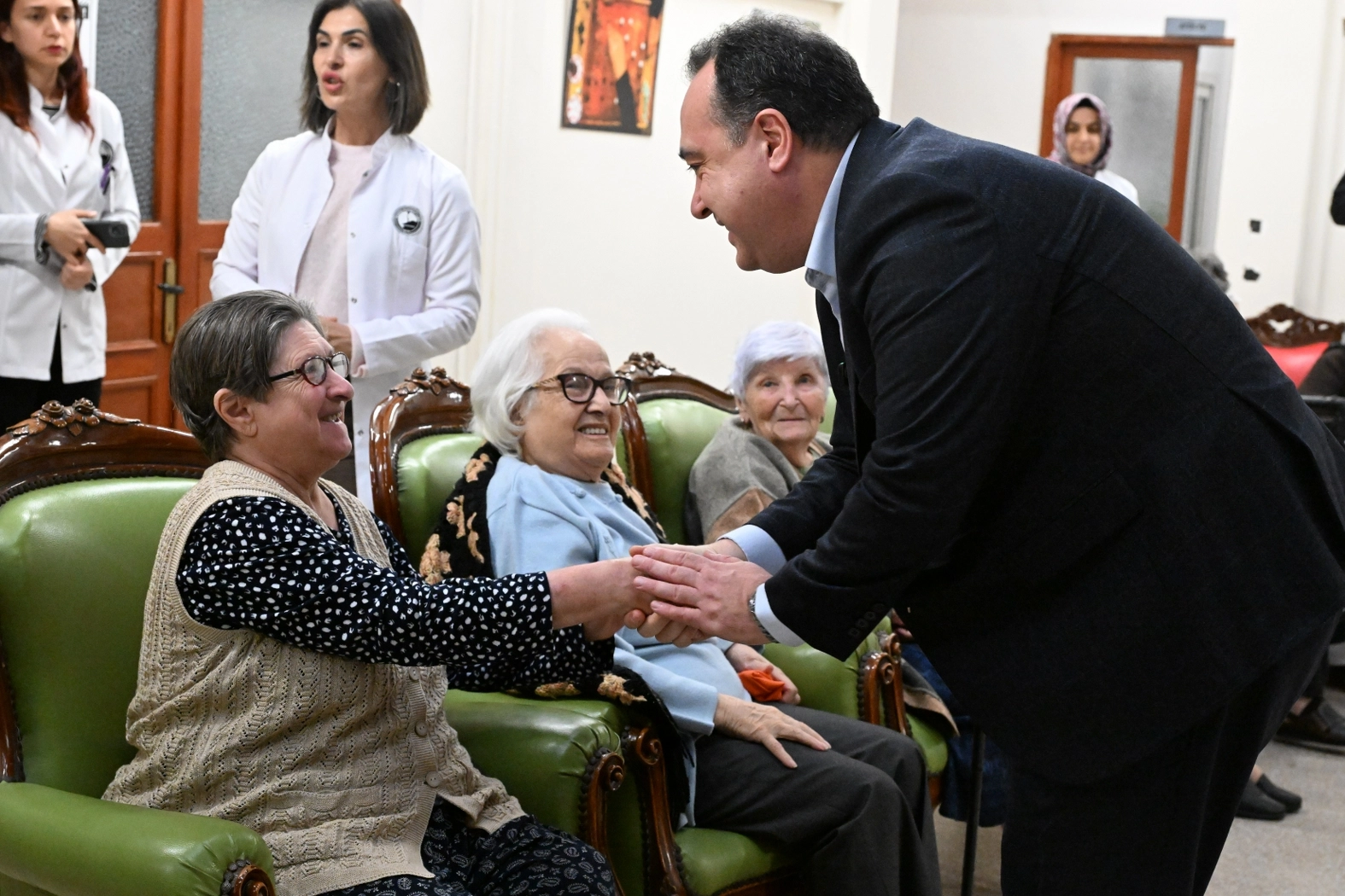 Manisa’da Yaşlılara Yeni Huzurevi Müjdesi!
