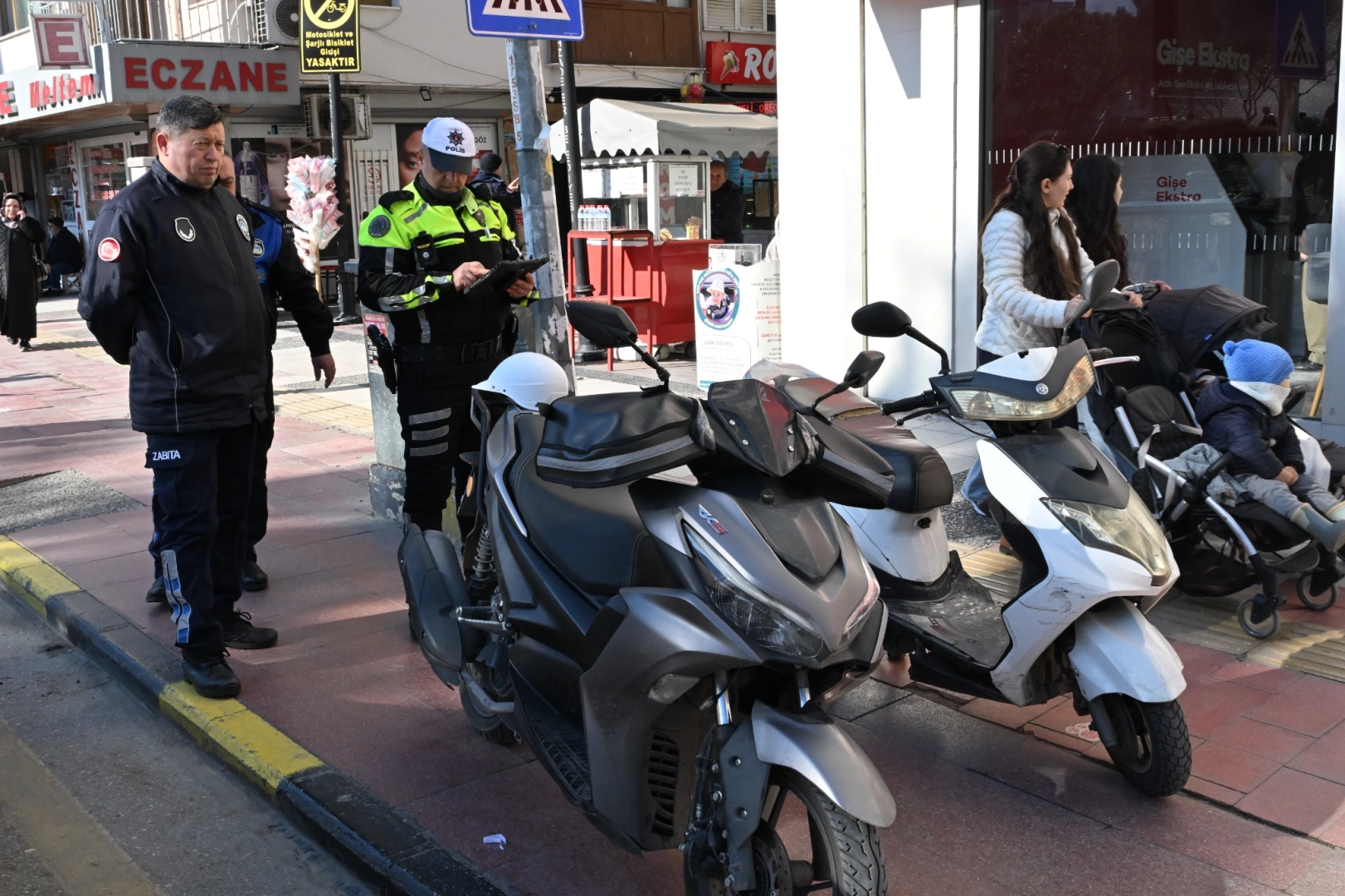 Manisa’da Yaya Yollarında Sıkı Denetim Uygulandı
