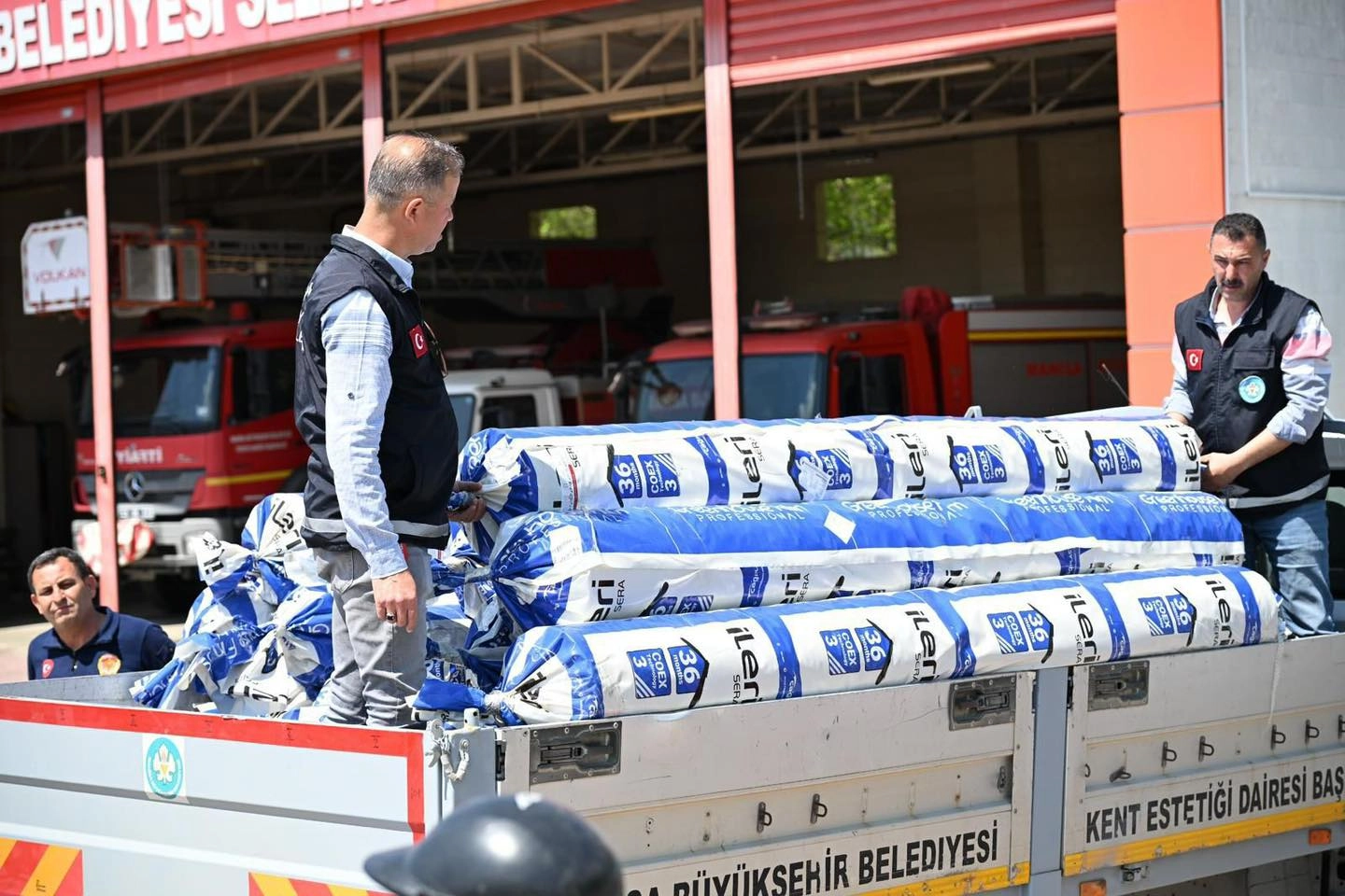 Manisa’dan Çiftçilere Fırtına Desteği!