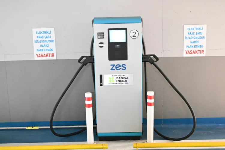 Manisa, Elektrikli Araç Şarj İstasyonlarıyla Dönüşüyor