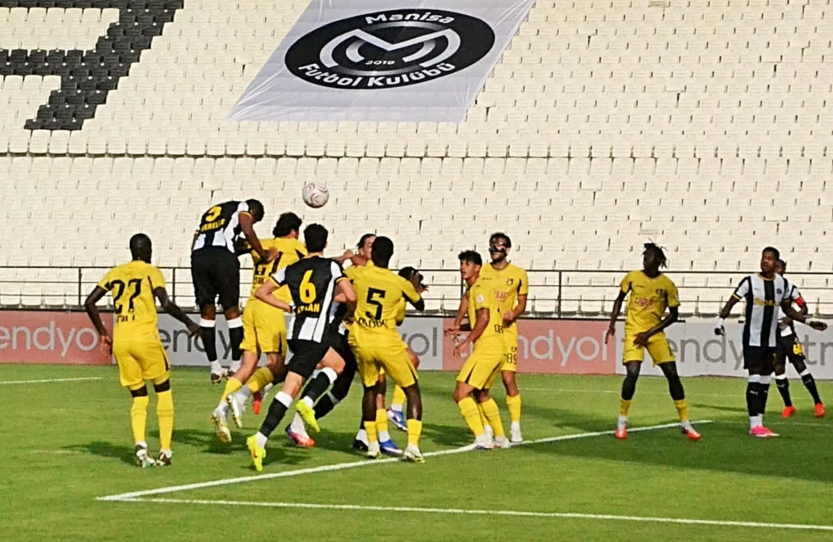 Manisa FK, Son Dakikada İstanbulspor’a Yenildi