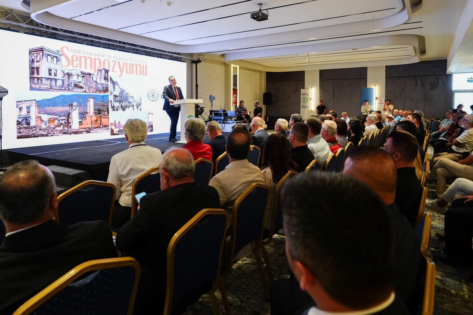 Manisa’nın Kurtuluşu İçin Bilimsel Sempozyum