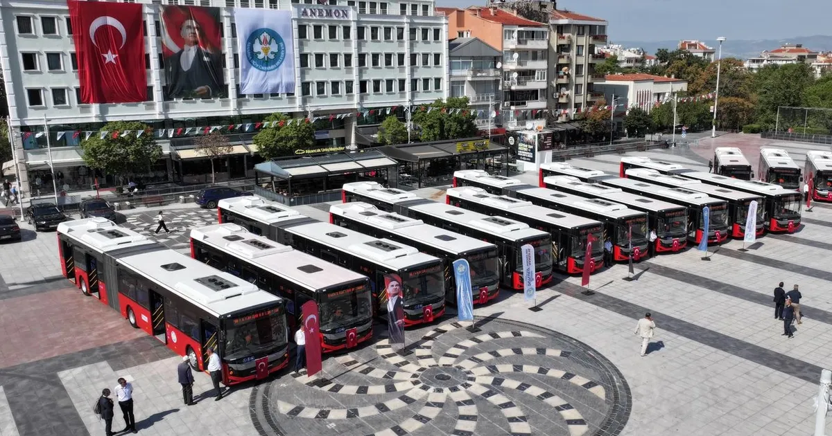 Manisa Ulaşım Filosuna 35 Yeni Otobüs Eklendi!