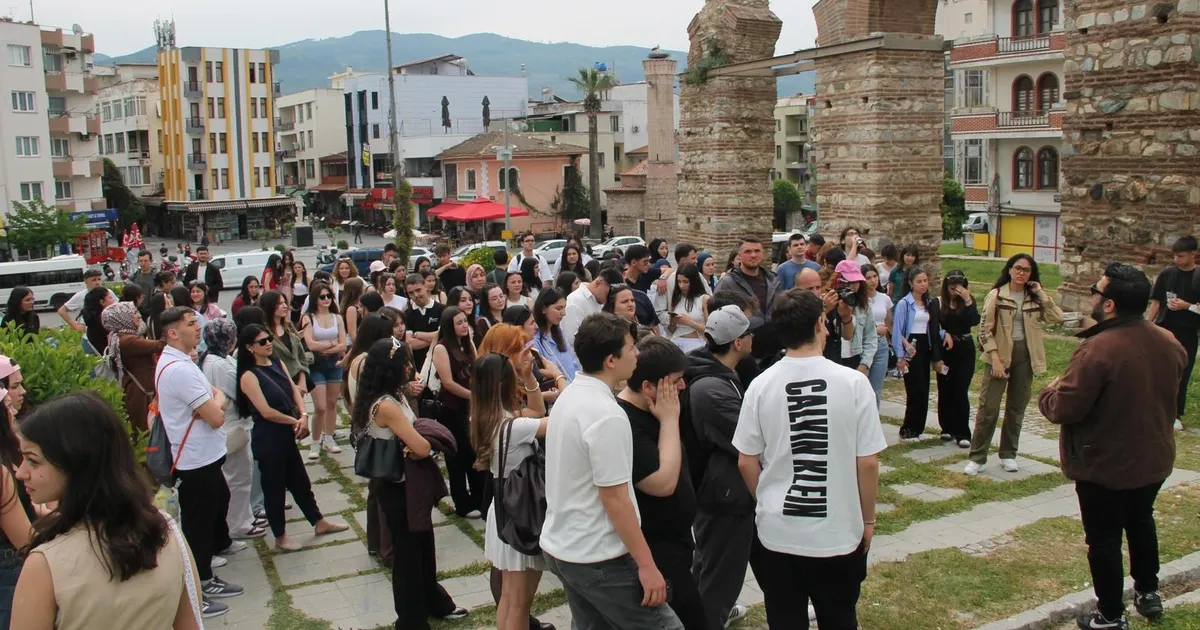 Manisalılar Efes Selçuk’ta Tarihle Buluştu