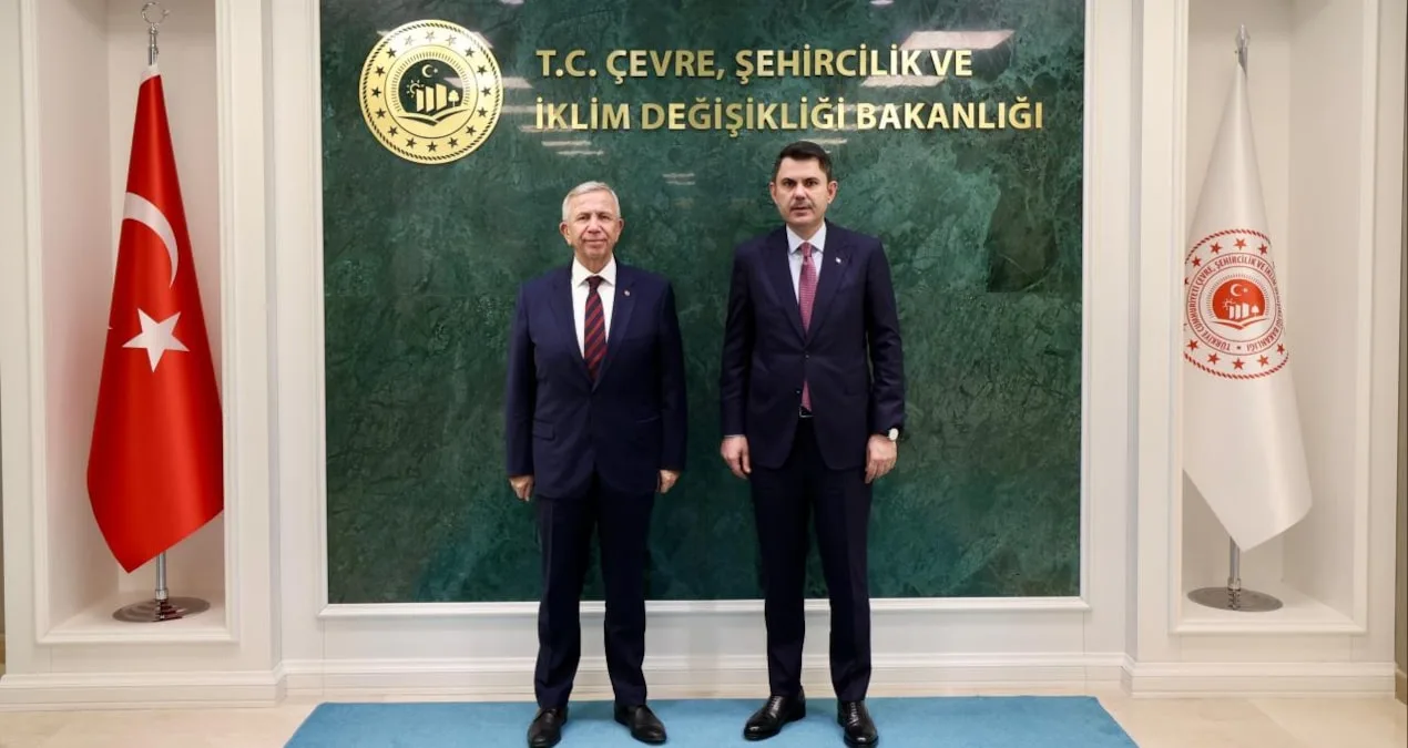 Mansur Yavaş, Cumhuriyet Bayramı'nda Dikkat Çeken Açıklamalar Yaptı