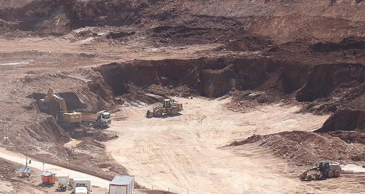 Mansur Yavaş: İliç Faciasında Hayatını Kaybedenleri Anıyoruz