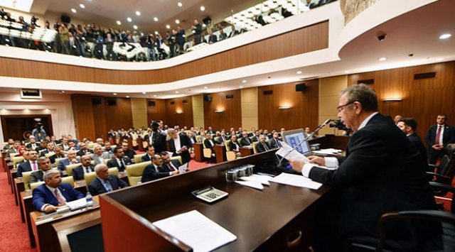 Mansur Yavaş'ın istifasının artçıları sürüyor: 30 meclisi üyesi de  partiden koptu, CHP çoğunluğu kaybetti
