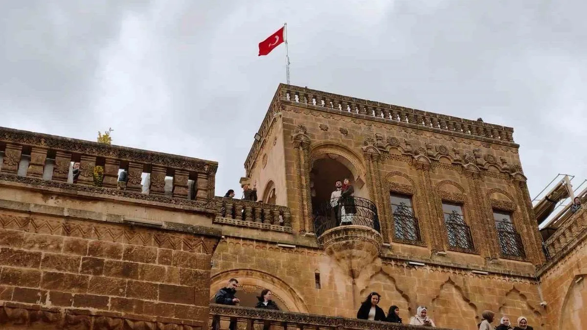 Mardin’e Turist Akını: Tarih ve Kültürle Dolu!