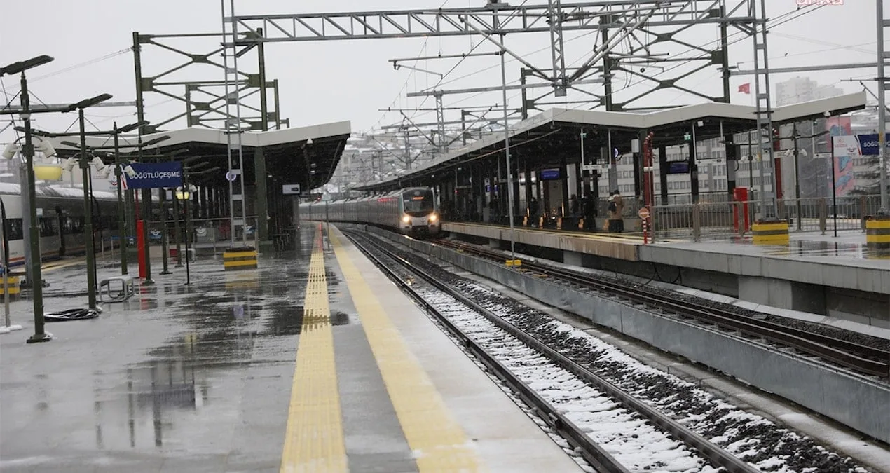 Marmaray ve Banliyö Biletlerine Zam Geldi!