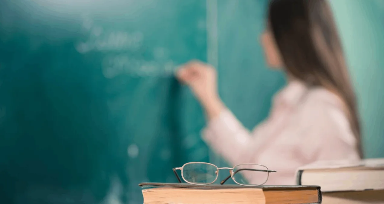 MEB’den 15 Bin Öğretmen Alım İlanı! Başvurular Bugün Sona Eriyor