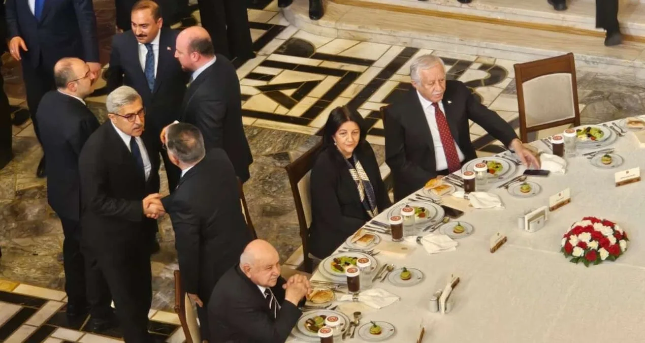 Meclis İftarında Protokol ve Ayrı Sofra Krizi