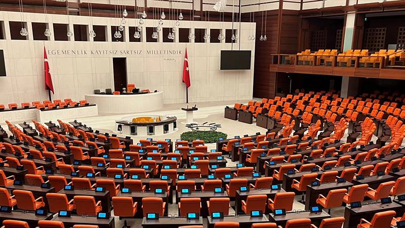 Meclis’in Çalışma Süresi 31 Temmuz’a Kadar Uzatıldı