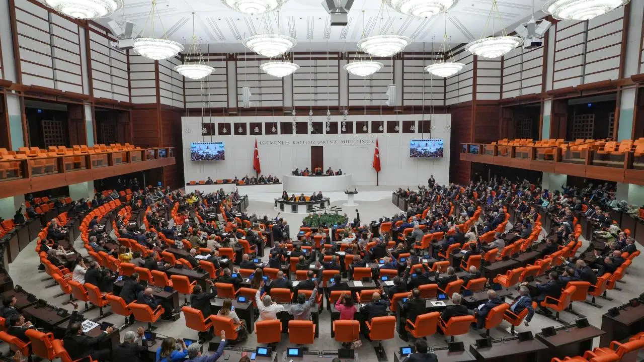 Meclis’te Sandalye Dağılımı ve ‘Evet’ Sayısı!