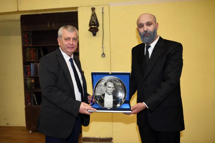 Şair, Şiir, Şuur Mehmet Akif Ersoy oyunu