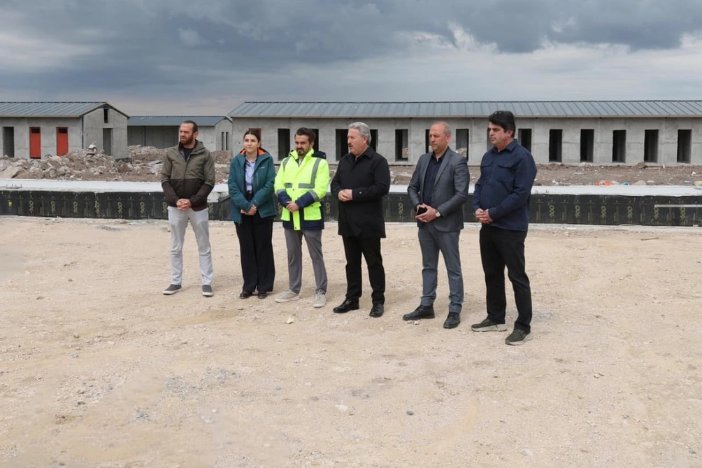 Melikgazi’de Hayvan Bakım Evi İçin Geri Sayım Başladı