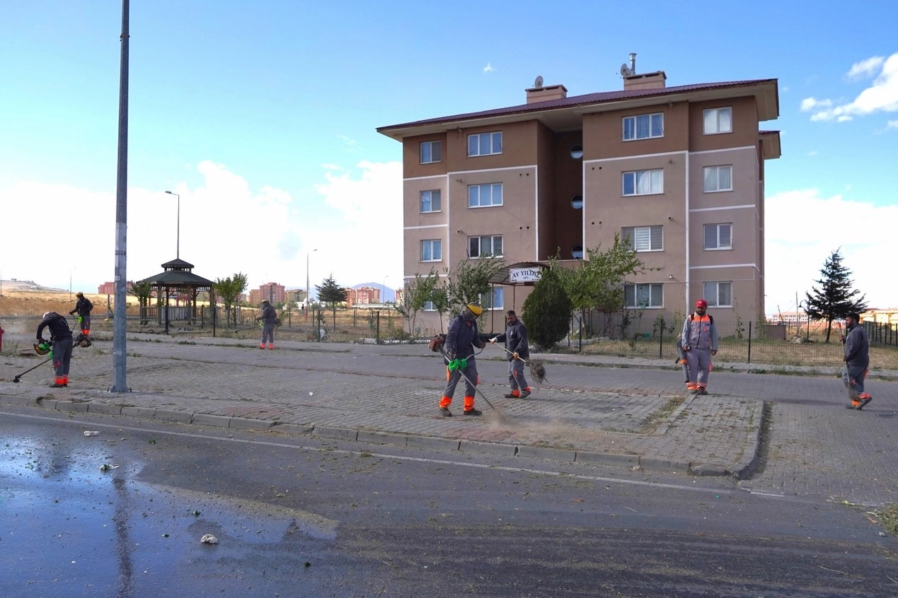 Melikgazi’de Sonbahar Temizliği Başladı!