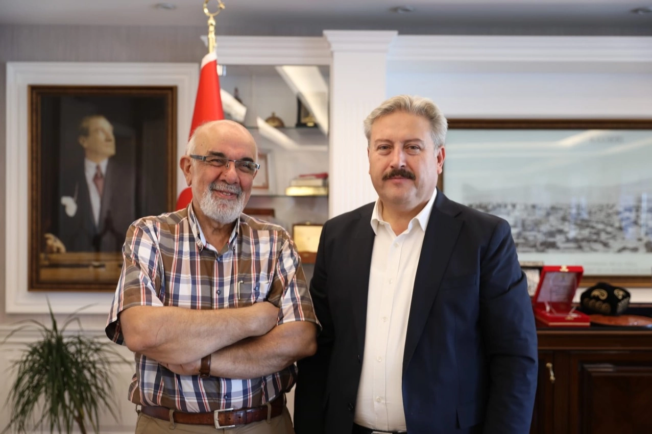 Melikgazi’den Öğrencilere Kırtasiye Desteği!