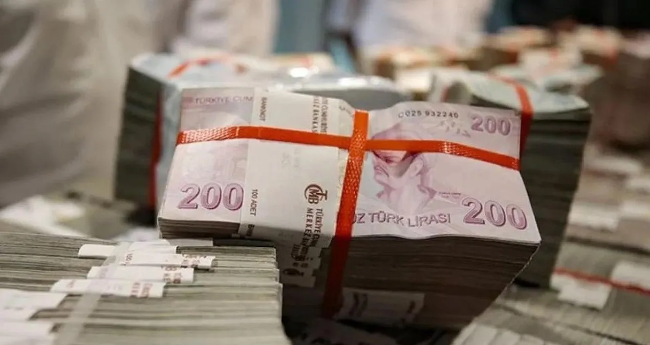 Memur ve Emeklilere Zam Beklentisi Büyüyor!