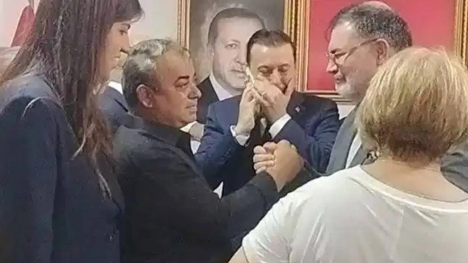 Menderes’te Seçim Sonrası Siyasi Gelişmeler