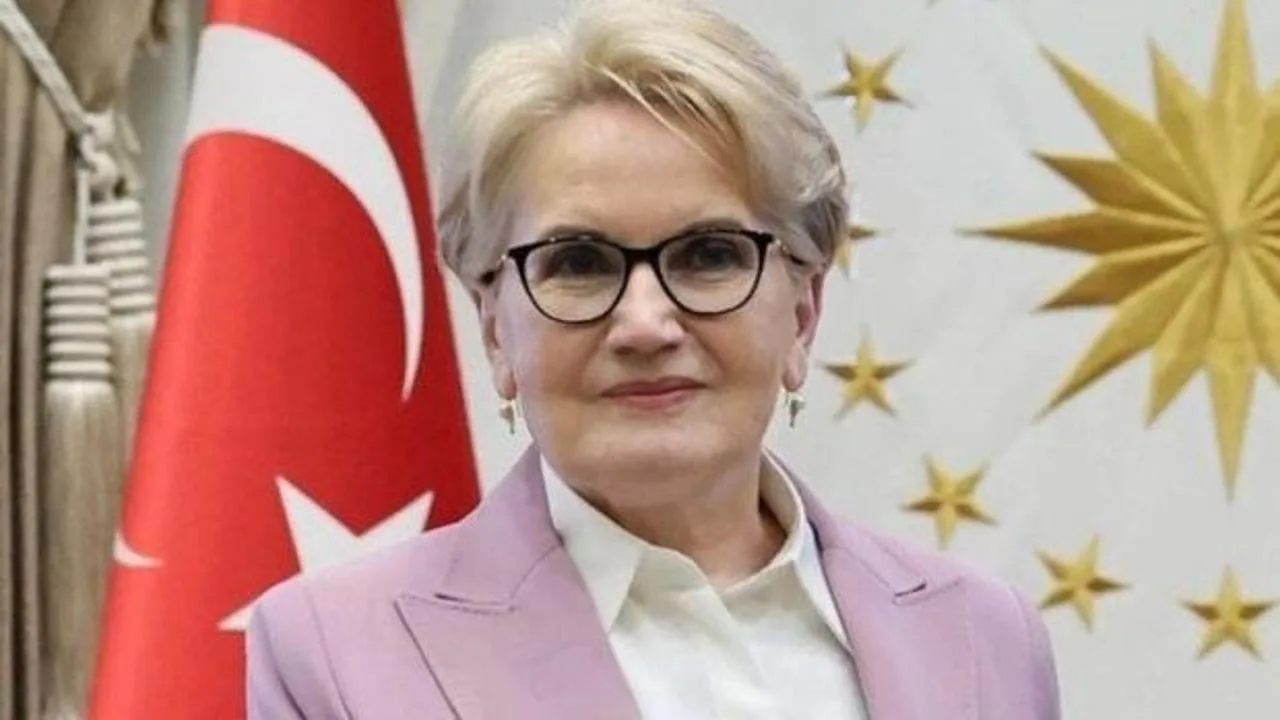 Meral Akşener Siyasetten Elini Çekti! Yeni İmajı ile Gündemde