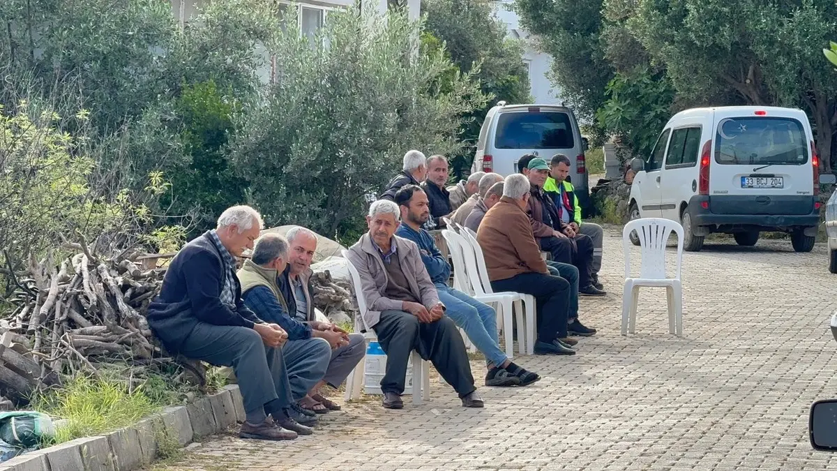 İki kardeşin ölmeden önceki son fotoğrafı... Mersin de kahreden olay 5