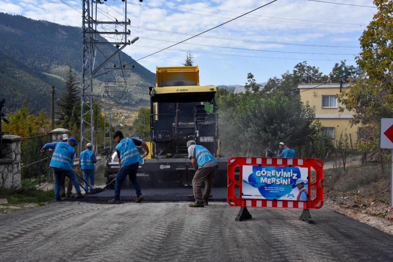 Mersin’de Altyapı Yenileniyor, Yollar Asfaltlanıyor!