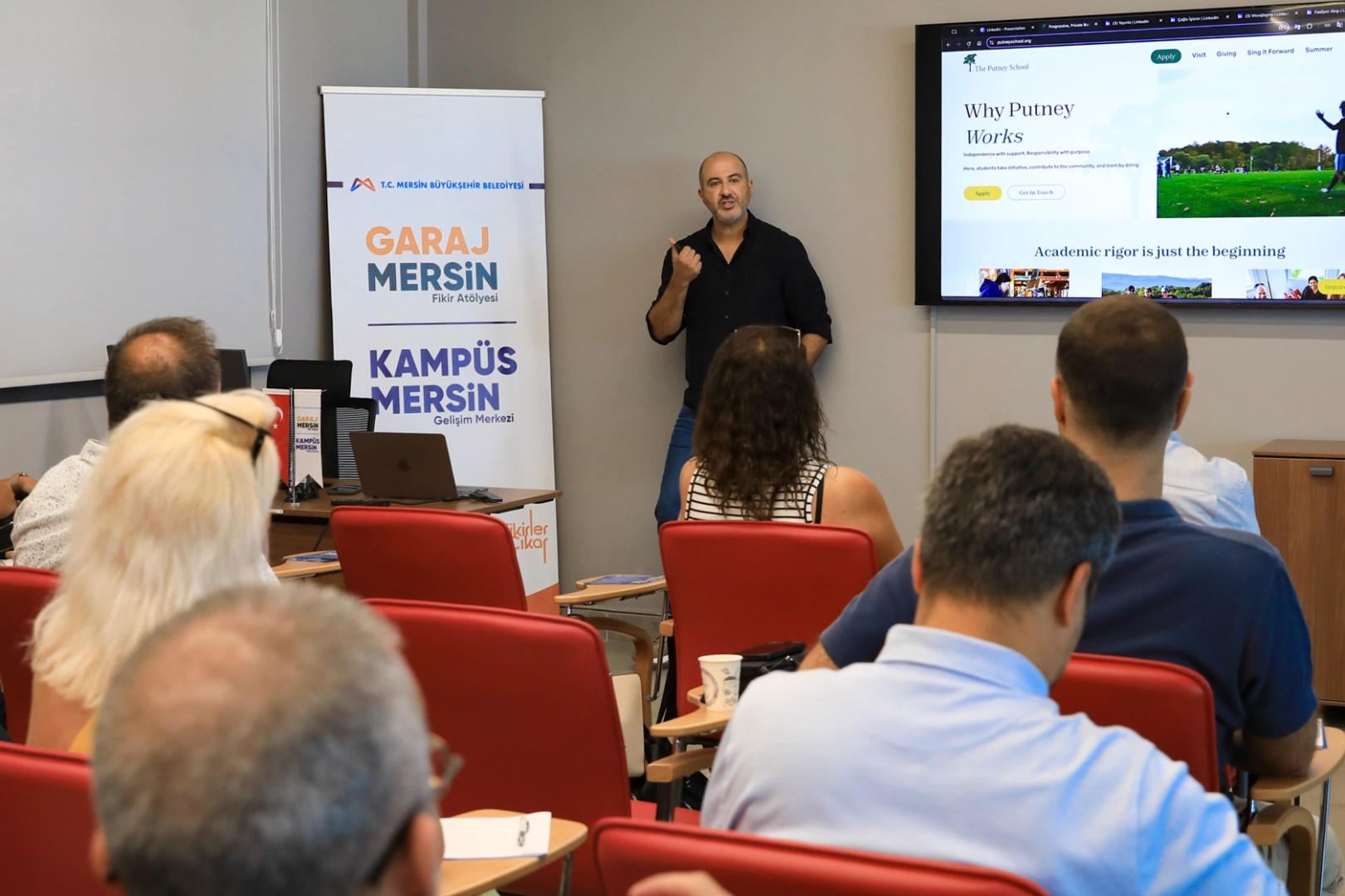 Mersin’de Dijital Dönüşüm Eğitimleri Devam Ediyor