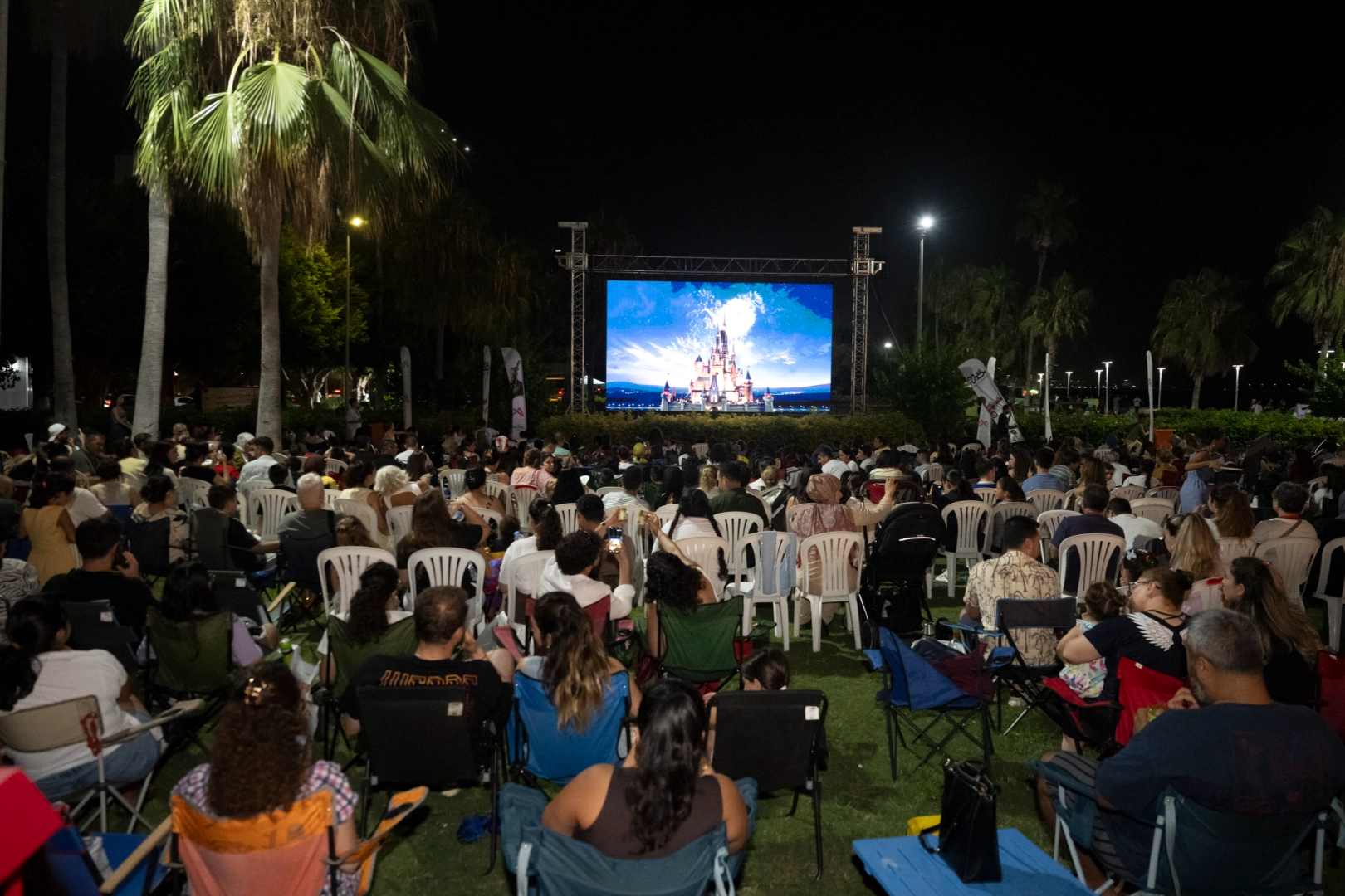 Mersin’de Yaz Akşamları Sinema Keyfi Devam Ediyor!