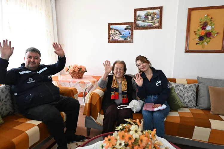 Mersin’den Yaşlılara Destek: Yanlarında Bir Ses