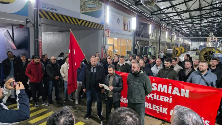 Metal İşçileri, 4. Eylemle Hak Arayışını Büyütüyor!