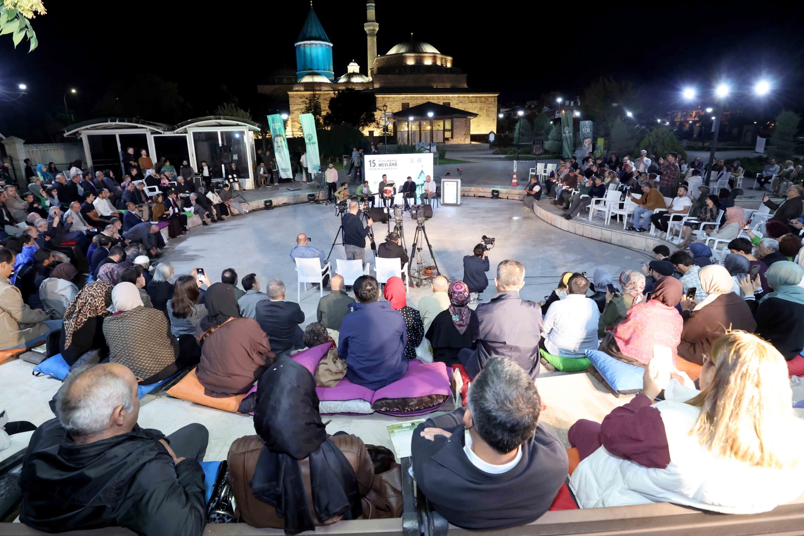 Mevlânâ Şiir Şöleni, Konya’da Sanatseverleri Buluşturdu