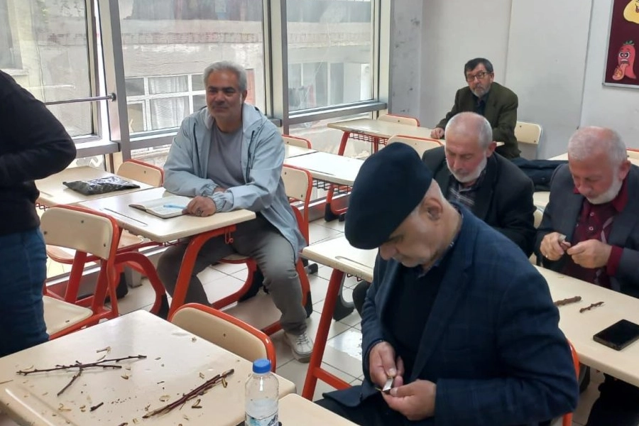 Meyve Ağaçlarında Aşılama Kursu Devam Ediyor