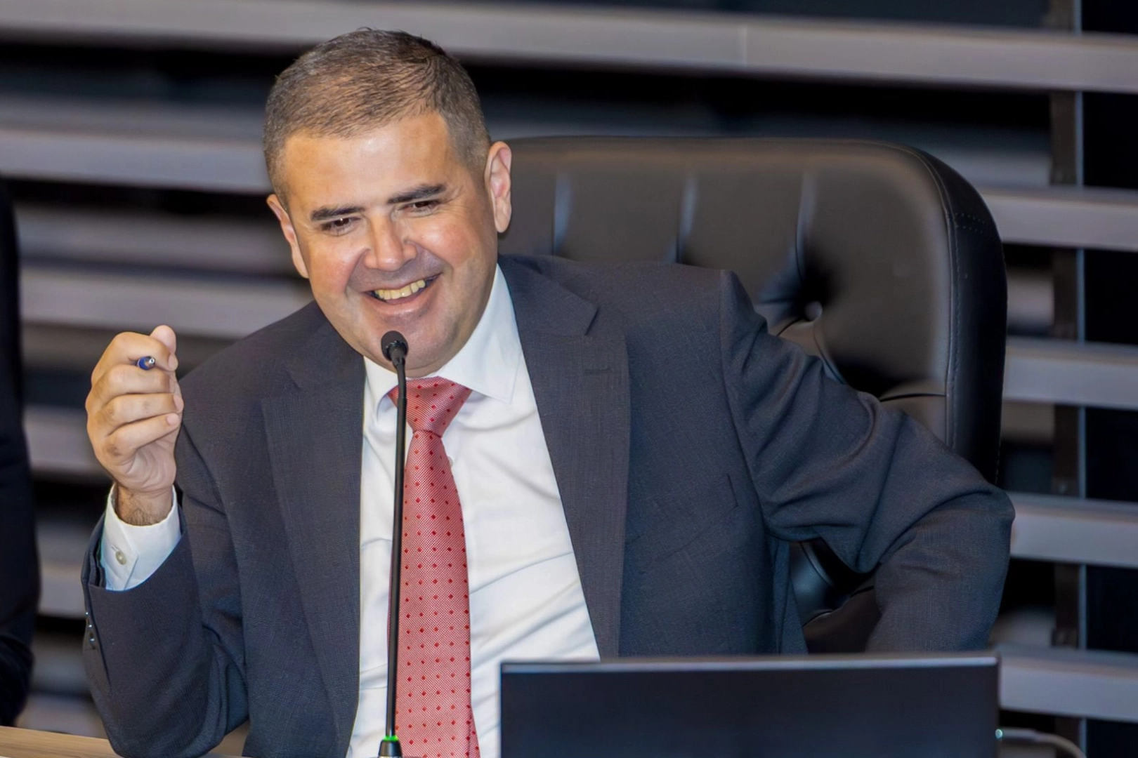 Mezitli Belediye Başkanı CHP’den İhraç Edildi!