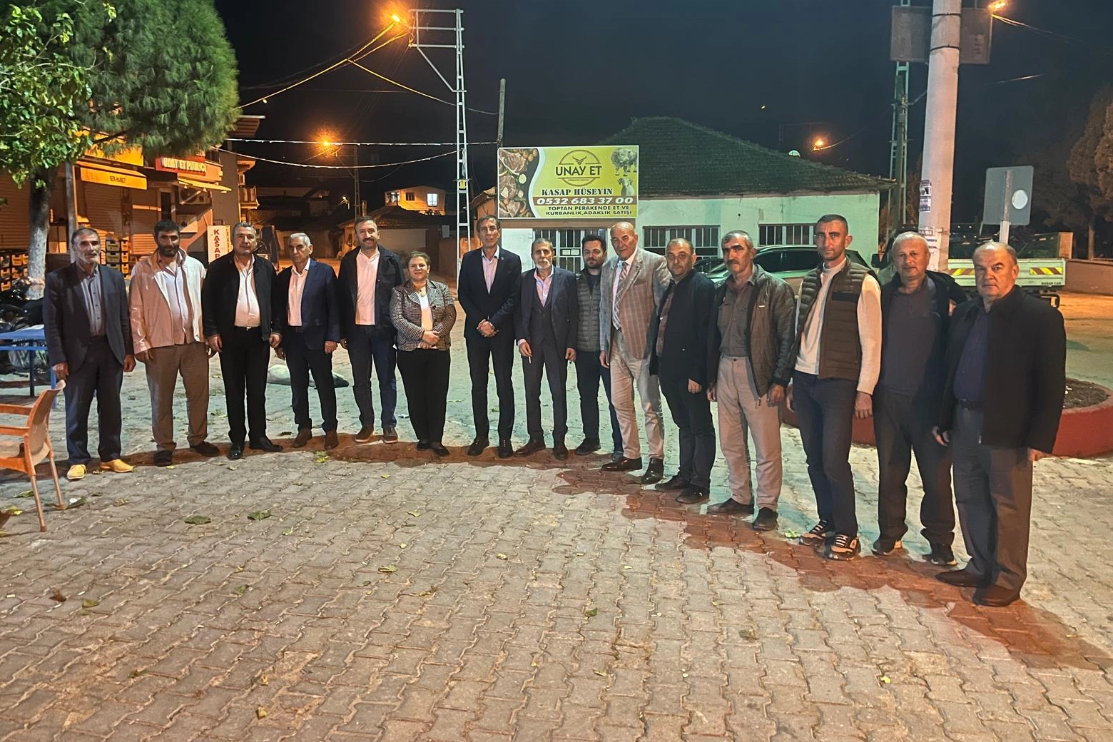 MHP, Mahallelerde “Derdin Derdimiz” Sohbetleri Yapıyor!