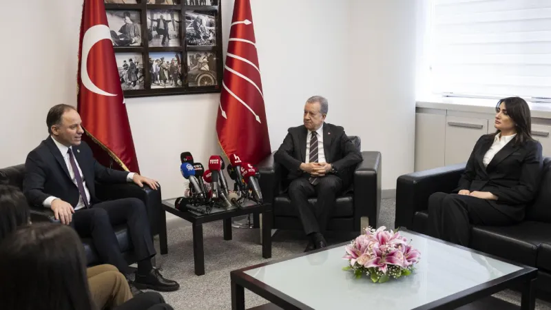 MHP ve CHP Bayramda Birlikte Mesaj Verdi