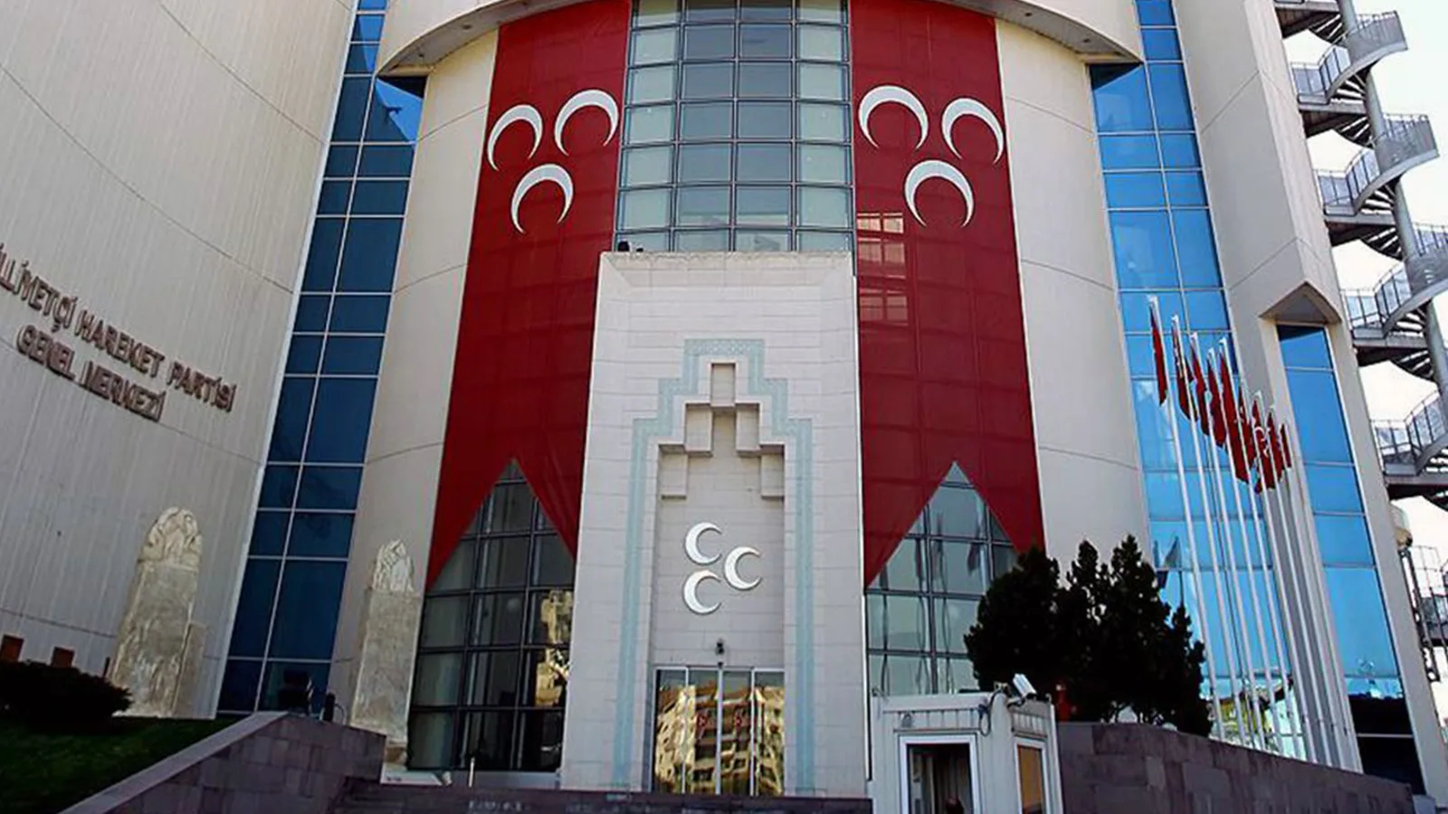 MHP, Yeni Meclis Başkanvekili ve İdare Amirini Belirledi