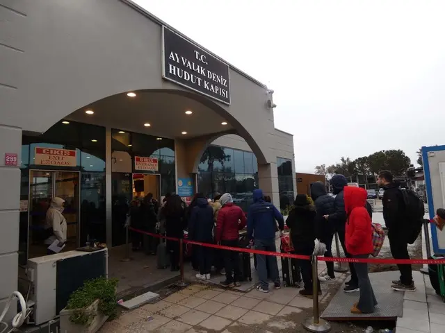 Ayvalık Deniz Hudut Kapısı'nda Midilli yoğunluğu bu bayram azaldı 2