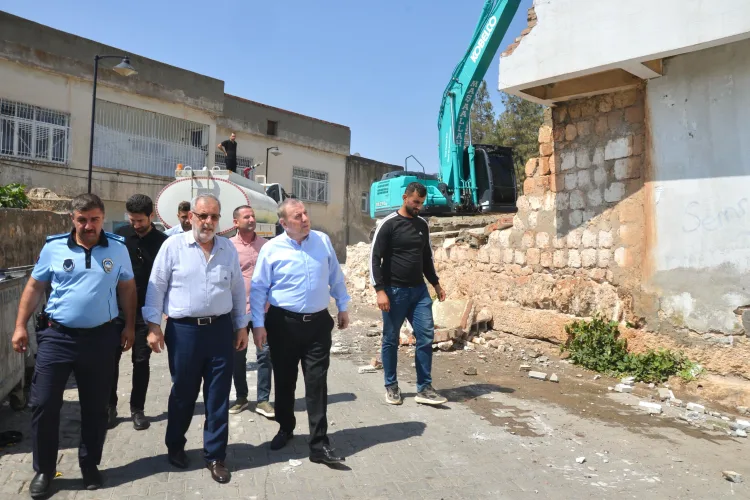Midyat’ta Kaçak Yapılara Geçit Yok!