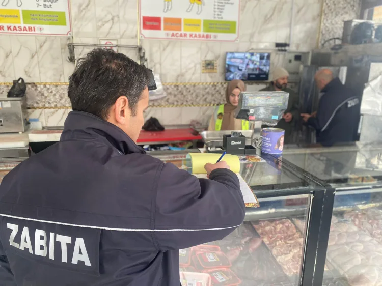 Midyat Belediyesi Zabıta Ekipleri Denetim Yapıyor
