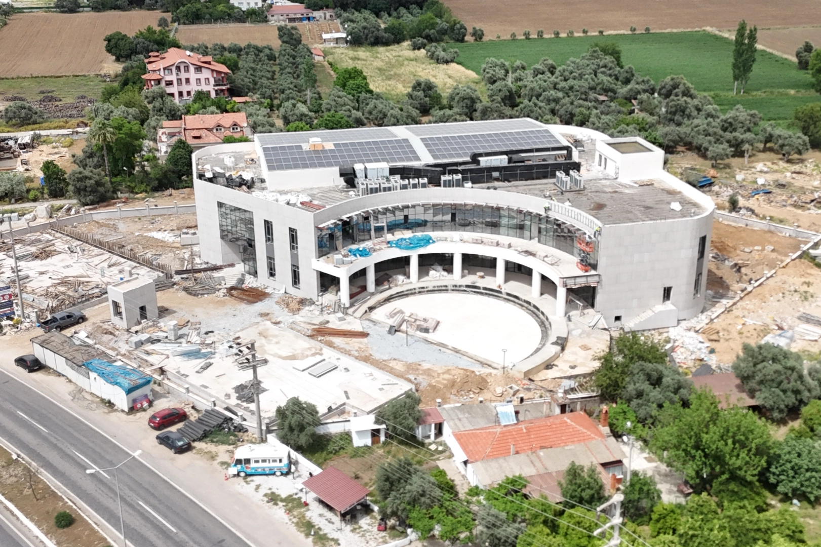 Milas Kültür Merkezi’nde Yüzde 77 Tamamlandı!