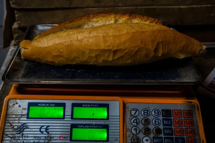 Milas’ta Zabıta Ekiplerinden Fırın Denetimi