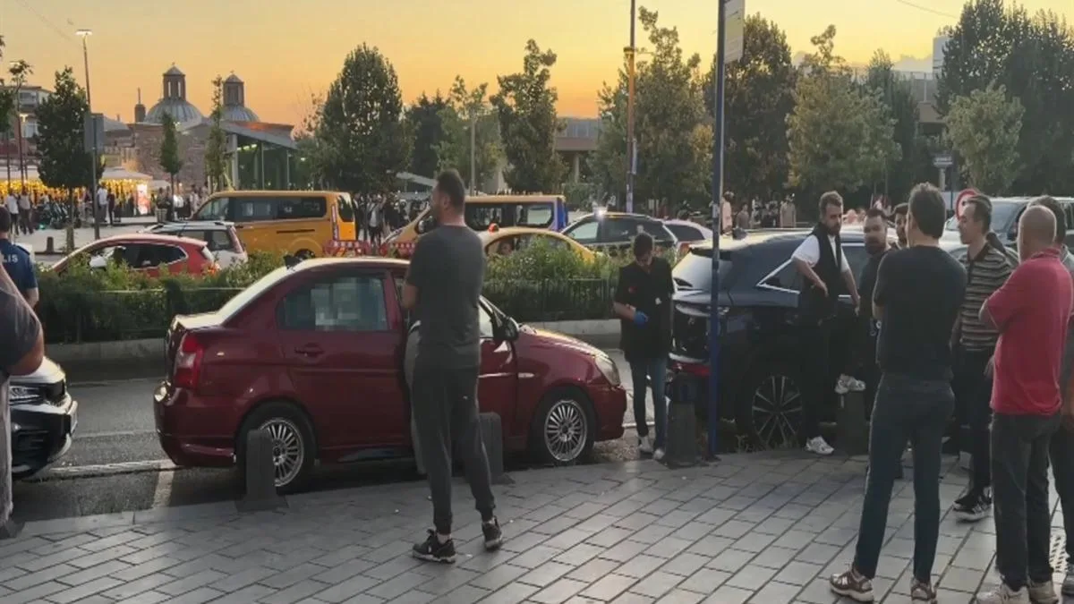 Mimar Sinan’da Park Halindeki Araçta Şok Gelişme!