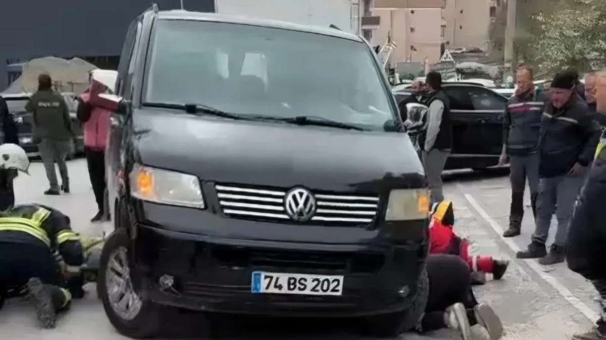 Minibüsün Çarptığı Kadın Hayatını Kaybetti