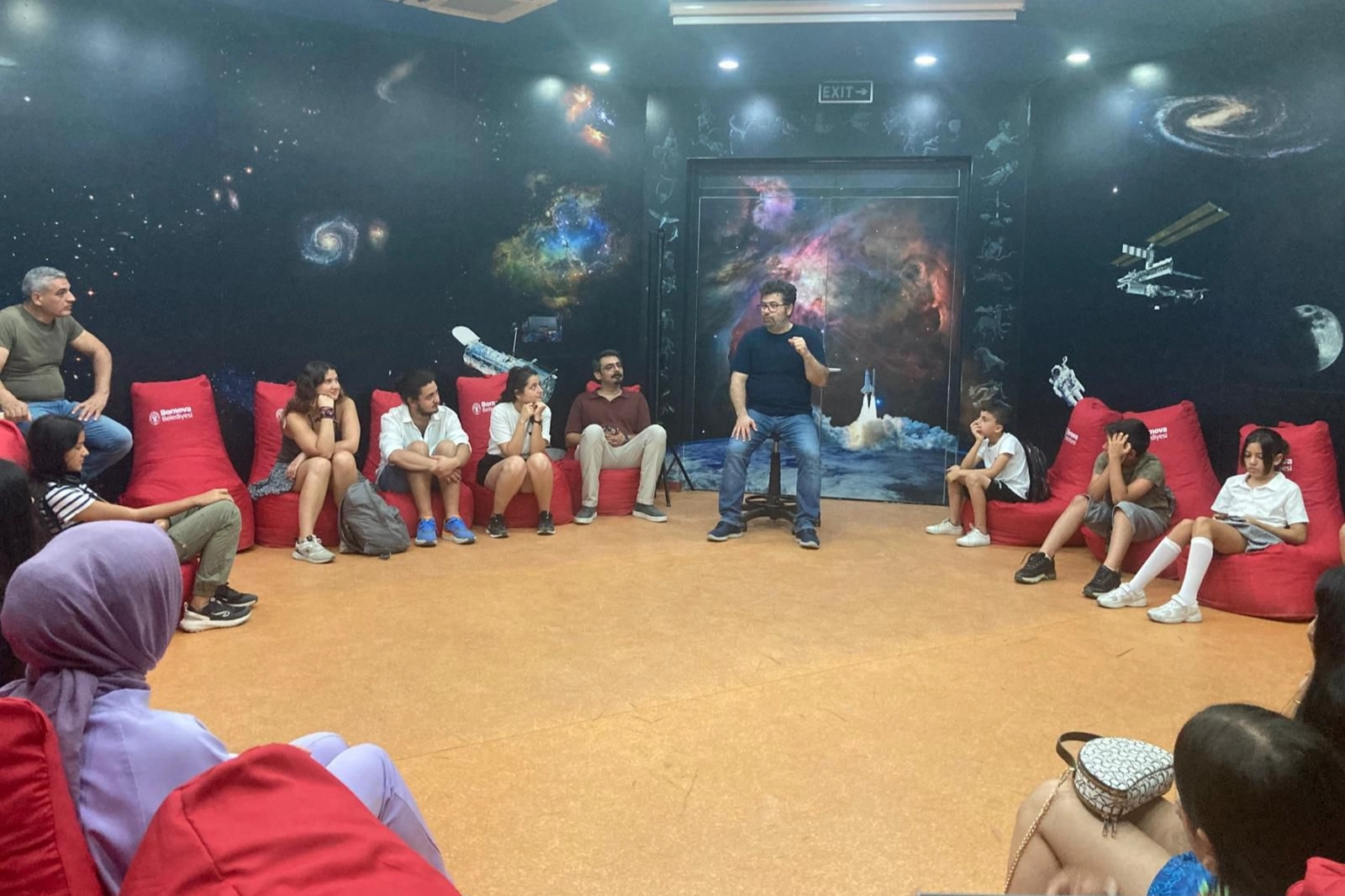 Minik Kaşifler Bilimin Peşinde Bornova’da!
