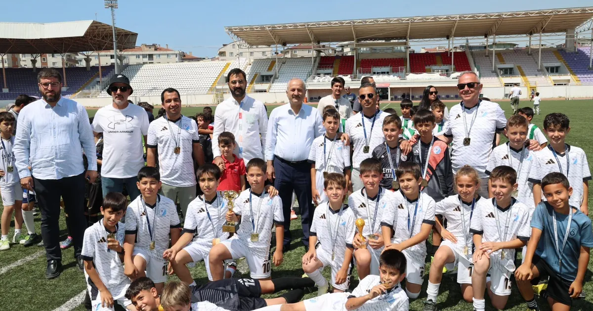 Minik Sporculara Büyük Destek: Başkan Büyükgöz