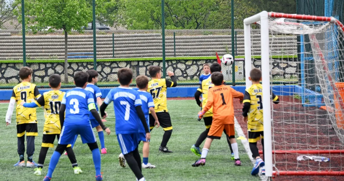 Minik Timsahlar Futbol Şenliği Coşkuyla Devam Ediyor!