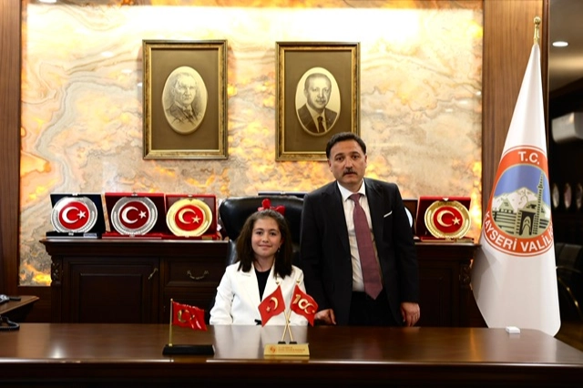 Minik Zeynep, Kayseri’nin Temsili Valisi Oldu!