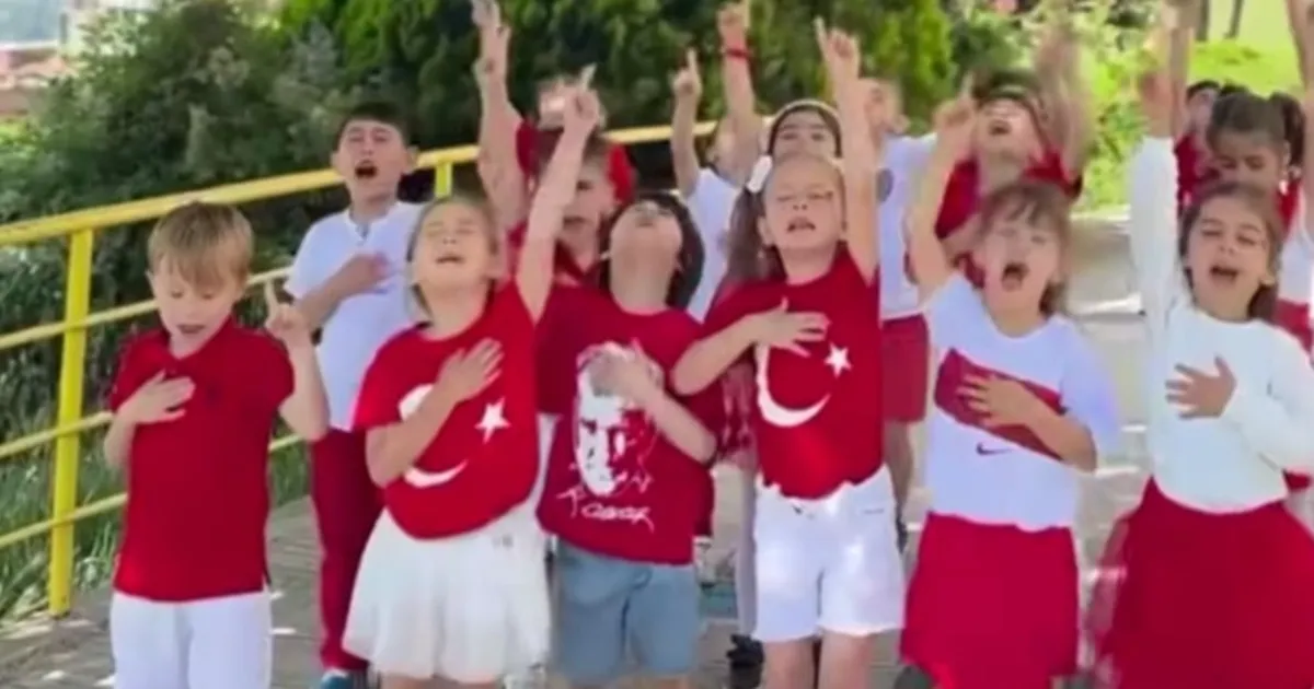 Miniklerden Milli Takıma Neşeli Destek Videosu!